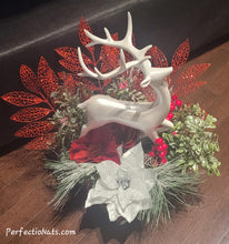 Load image into Gallery viewer, Christmas Reindeer Centrepiece

