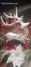 Load image into Gallery viewer, Christmas Reindeer Centrepiece
