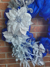 Load image into Gallery viewer, 18” Deco Mesh Christmas Wreath
