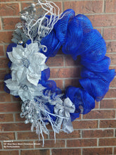 Load image into Gallery viewer, 18” Deco Mesh Christmas Wreath
