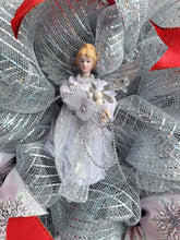 Load image into Gallery viewer, 14” Silver Deco Mesh Christmas Wreath
